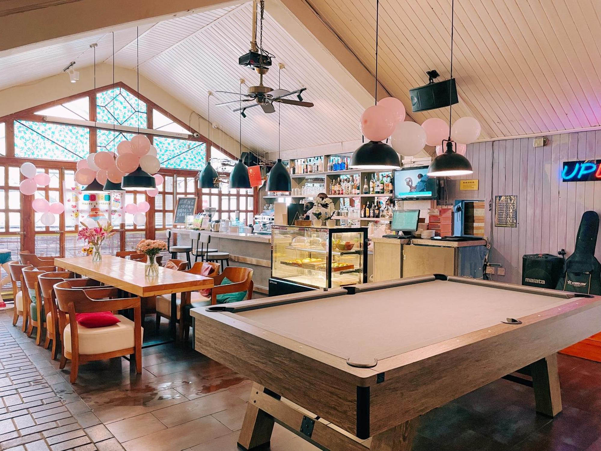 Kunming Upland International Youth Hostel Near The City Center ,2 Mins Walk To The Subway, 2 Mins Walk To The Green Lake, Close To Yuan Tong Temple, Old Street, Yunnan University, Convenient Payment And Visa Cards Are Accepted Exterior foto